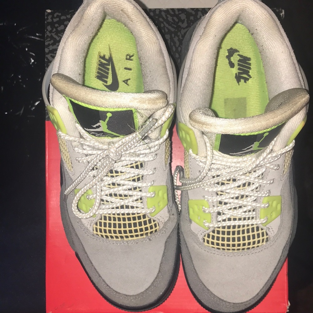 Air jordan retro 4s lime green and grey